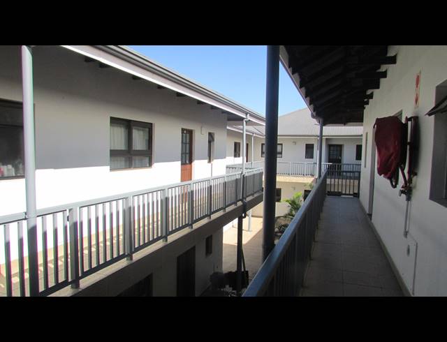 2 BEDROOM APARTMENT FOR SALE IN SHELLY BEACH